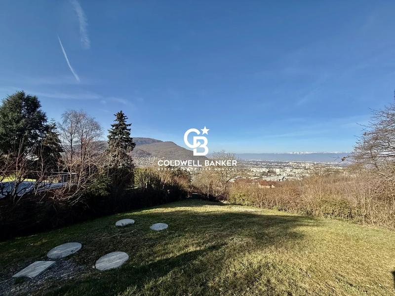 Villa - 157 m² - 7 pièces