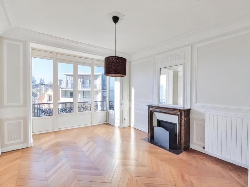 Appartement - 135 m² - 5 pièces