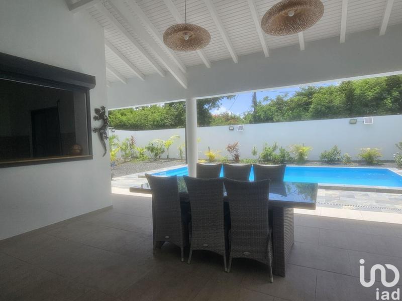 Maison - 111 m² - 4 pièces