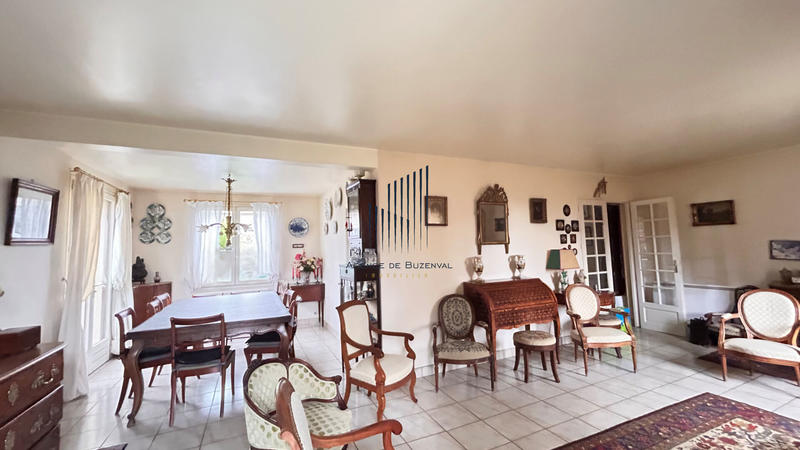 Maison - 137 m² - 7 pièces