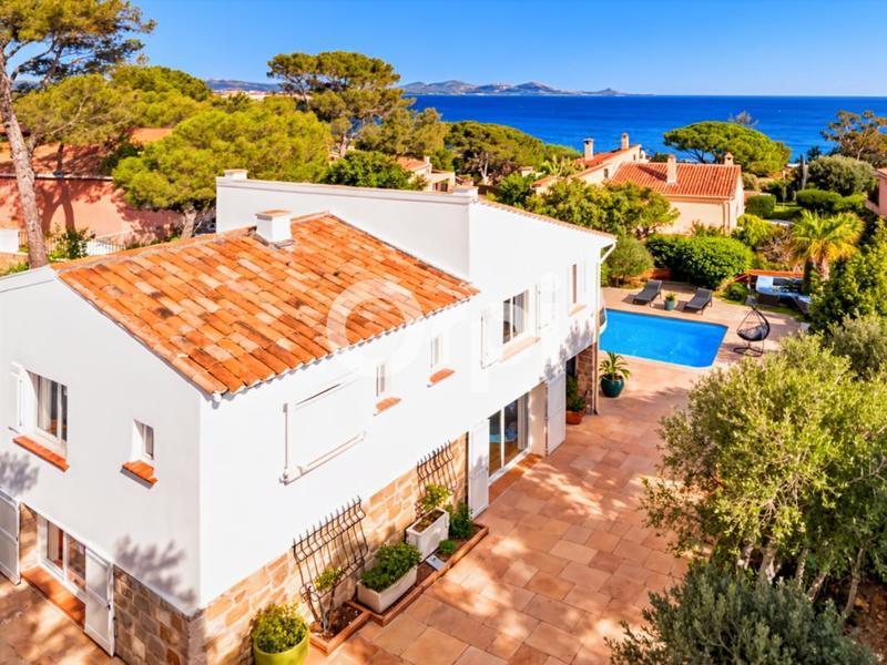 Villa - 167 m² - 4 pièces