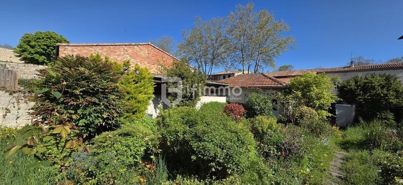 Maison de village - 157 m² - 6 pièces