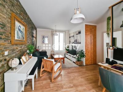 Appartement - 86 m² - 4 pièces