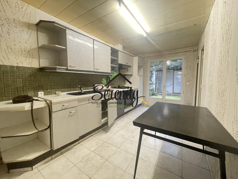 Maison - 83 m² - 5 pièces