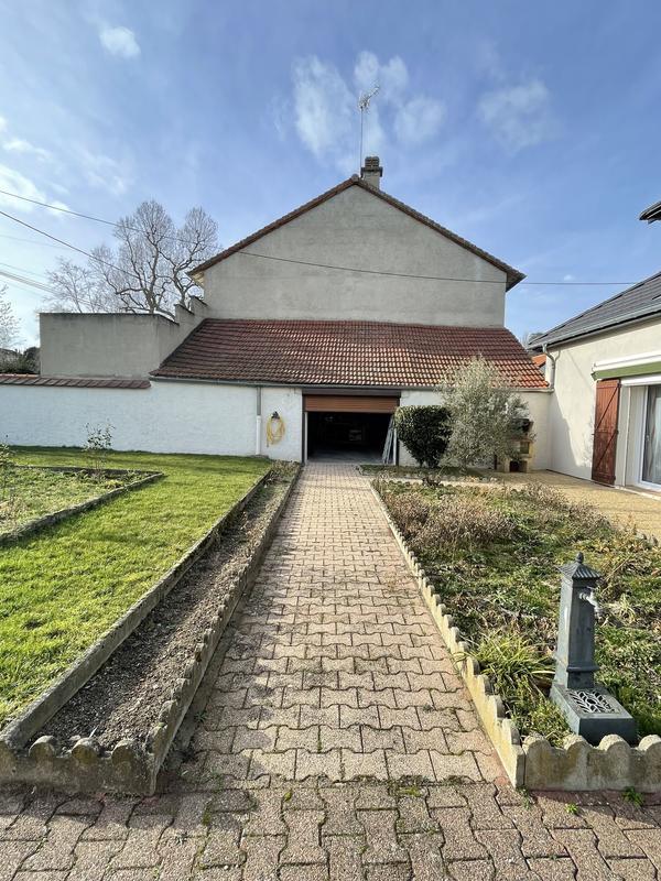 Maison - 120 m² - 5 pièces