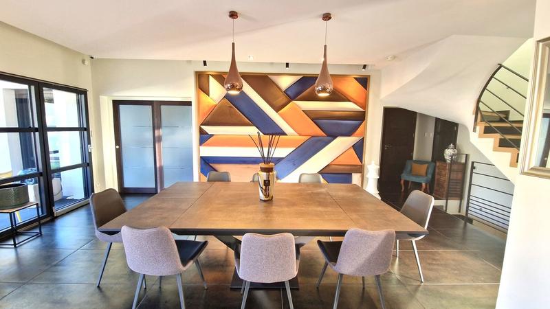 Propriété - 231 m² - 7 pièces