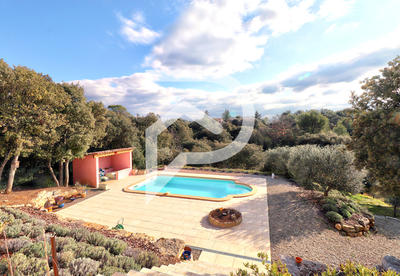 Villa - 125 m² - 4 pièces