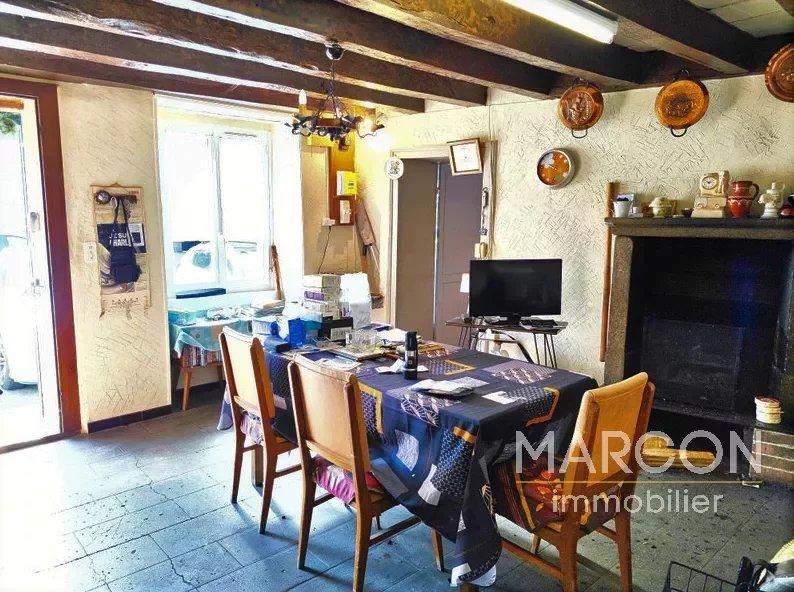 Maison de village - 90 m² - 7 pièces