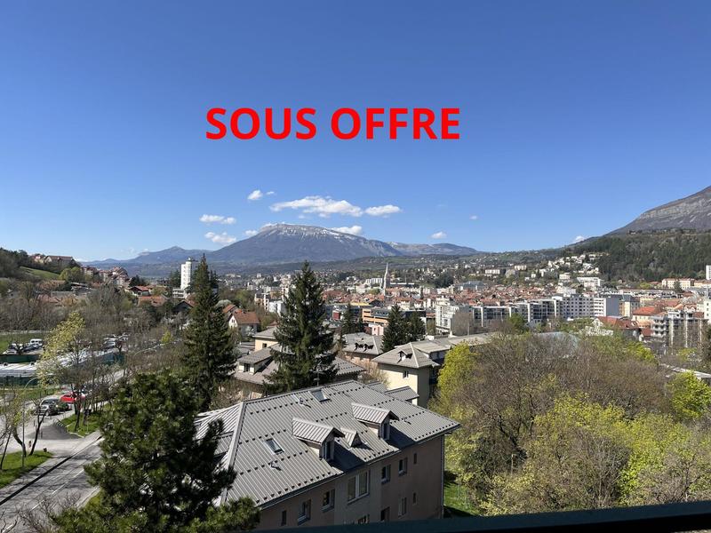 Appartement - 112 m² - 6 pièces