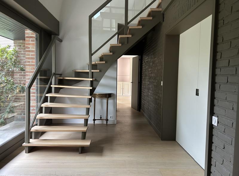 Maison - 249 m² - 8 pièces