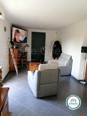 Maison - 75 m² - 5 pièces