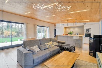 Maison - 166 m² - 7 pièces