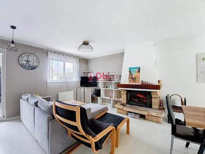 Maison - 92 m² - 5 pièces