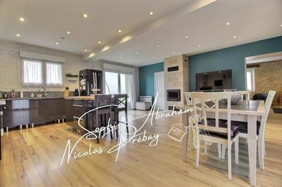 Maison - 141 m² - 6 pièces