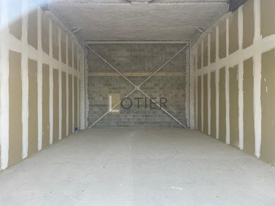 Local commercial - 66 m²