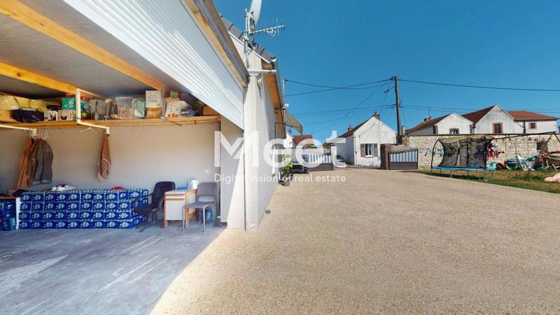 Maison - 140 m² - 4 pièces