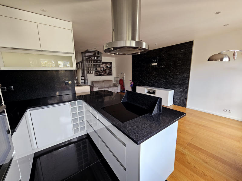 Appartement - 69 m² - 3 pièces