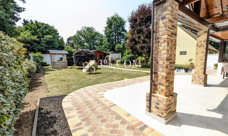 Maison - 147 m² - 5 pièces