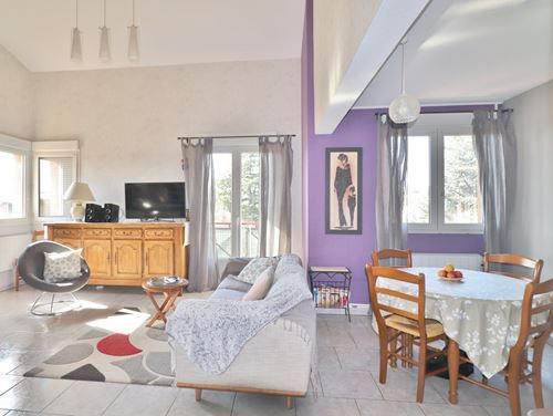 Appartement - 100 m² - 5 pièces