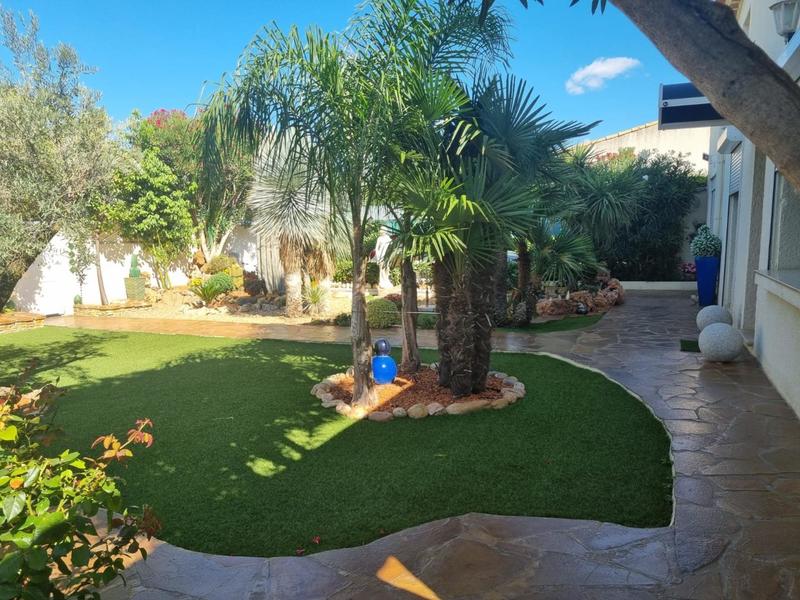 Maison - 140 m² - 5 pièces