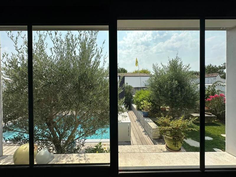 Maison - 120 m² - 6 pièces