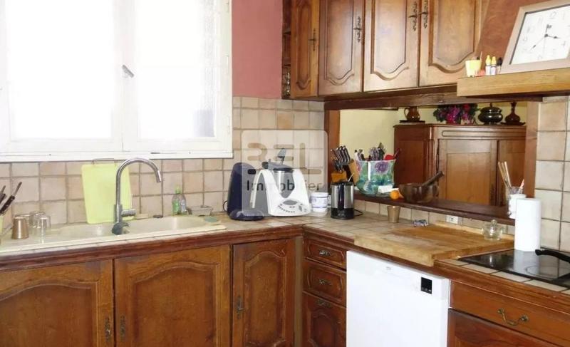 Maison - 181 m² - 8 pièces