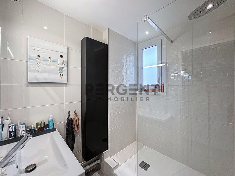 Appartement - 79 m² - 4 pièces