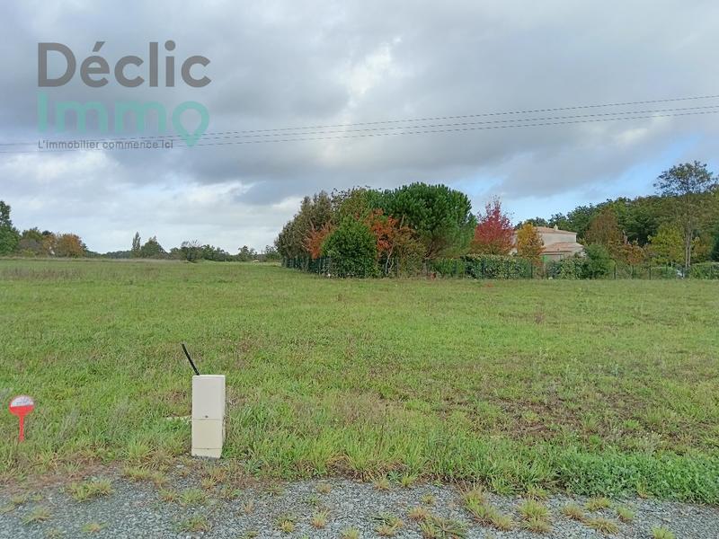 Terrain constructible - 706 m²