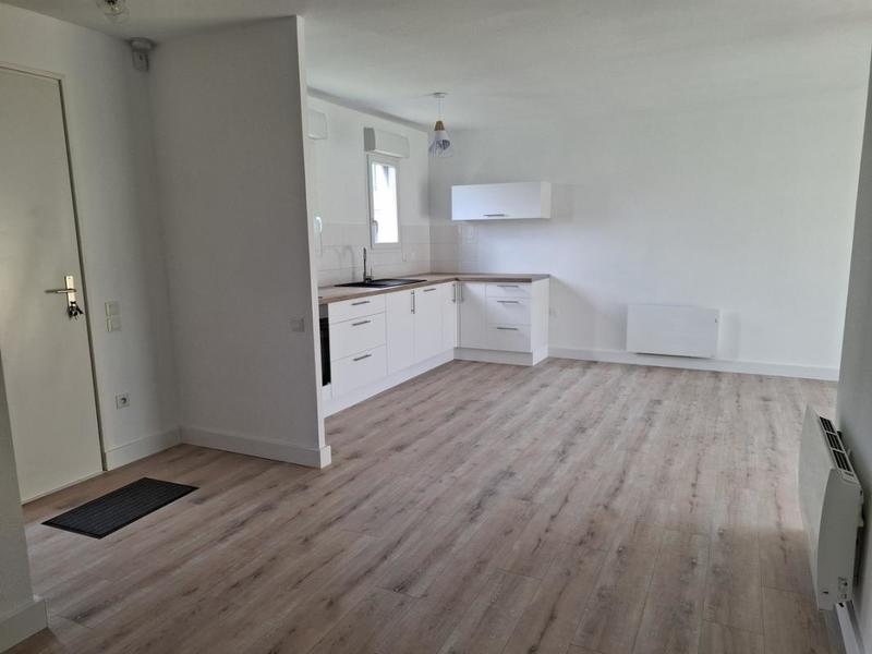 Maison - 65 m² - 3 pièces