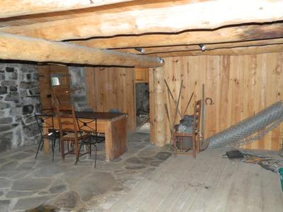 Maison - 210 m² - 6 pièces