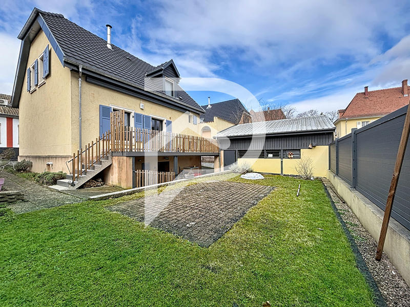 Maison - 130 m² - 5 pièces