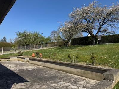 Maison traditionnelle - 123 m² - 6 pièces