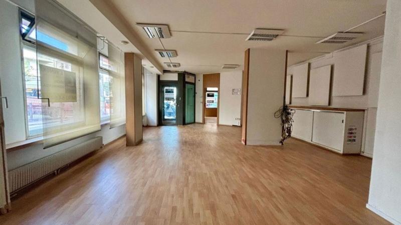 Local commercial - 173 m²