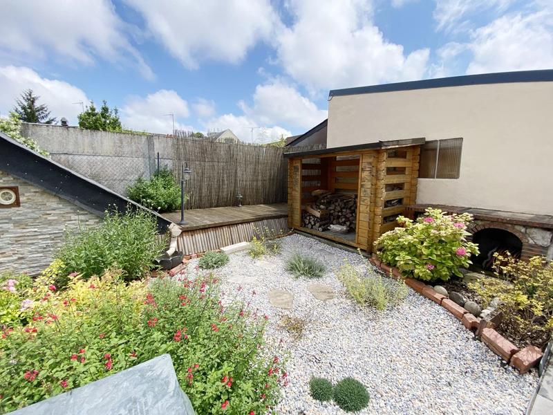 Maison - 157 m² - 6 pièces