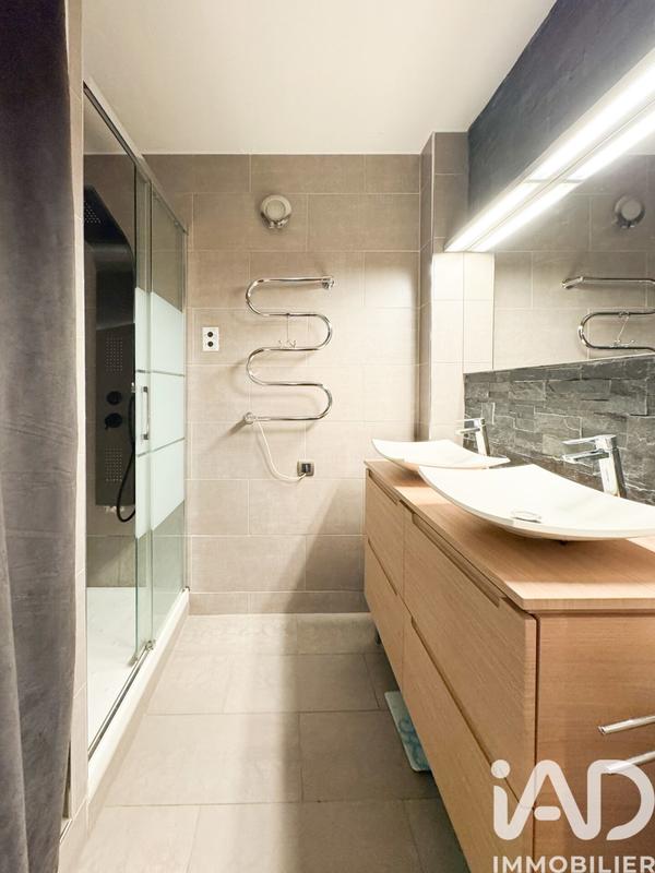 Appartement - 60 m² - 3 pièces