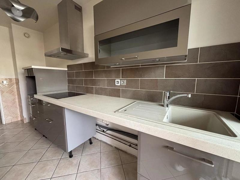 Appartement - 66 m² - 3 pièces