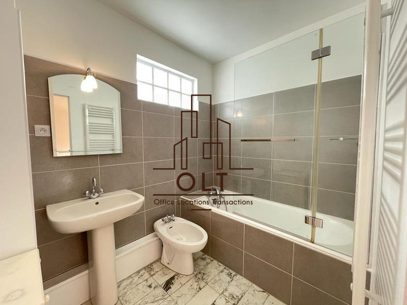 Appartement - 49 m² - 2 pièces