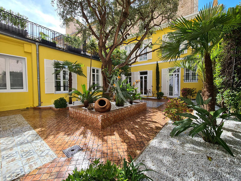 Appartement - 131 m² - 4 pièces