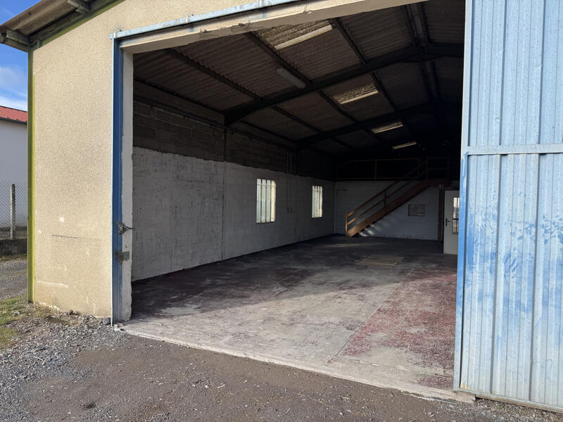 Entrepôt - 200 m²