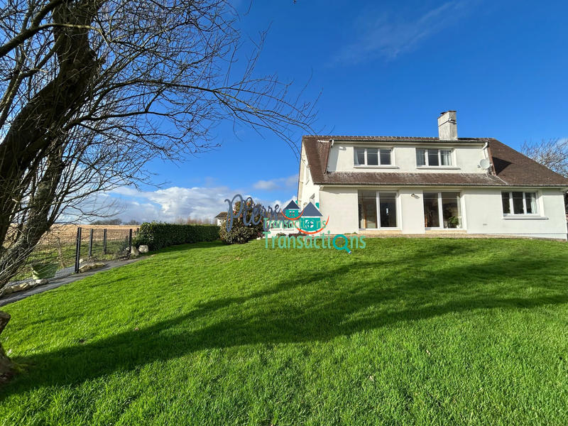 Maison - 157 m² - 6 pièces