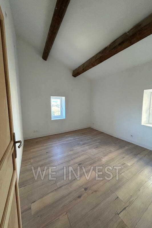 Maison - 180 m² - 6 pièces