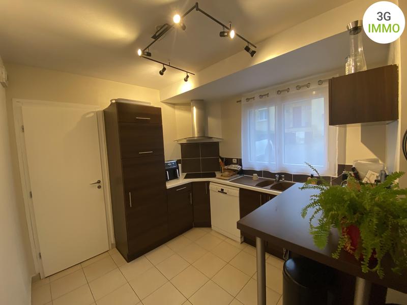 Maison - 103 m² - 6 pièces