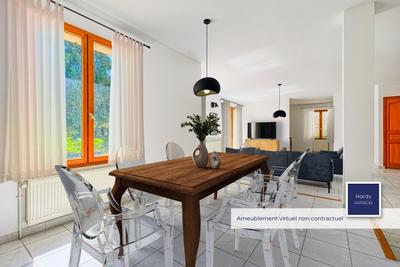 Maison - 140 m² - 7 pièces