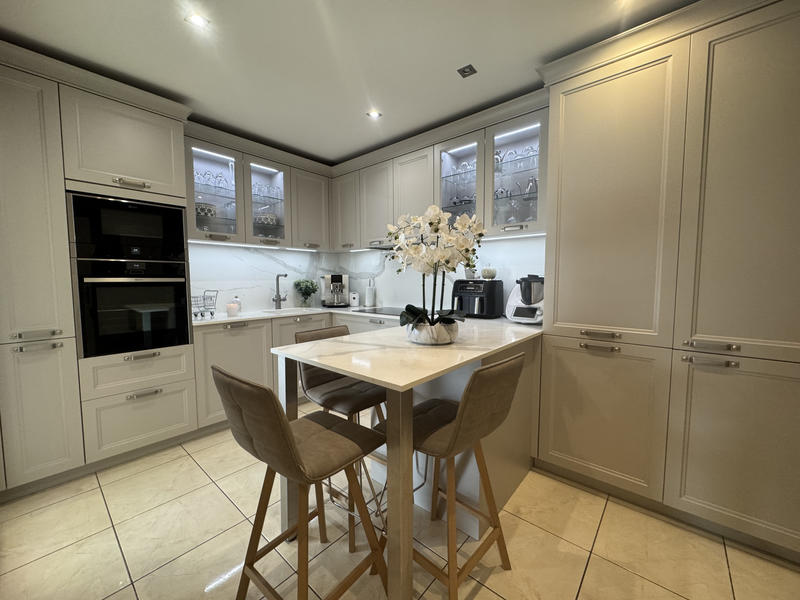 Maison - 163 m² - 5 pièces