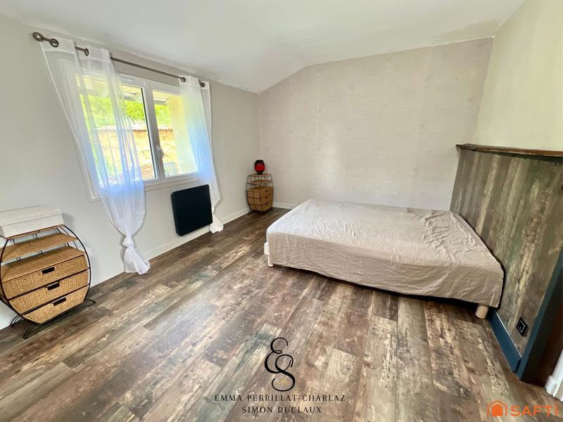 Maison - 147 m² - 7 pièces