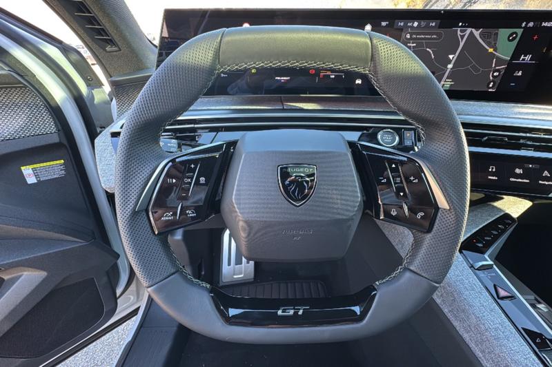 Peugeot 3008 Hybrid 145 E-Dcs6 Gt Pk36