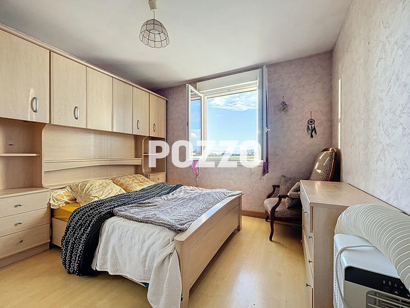 Maison - 93 m² - 5 pièces
