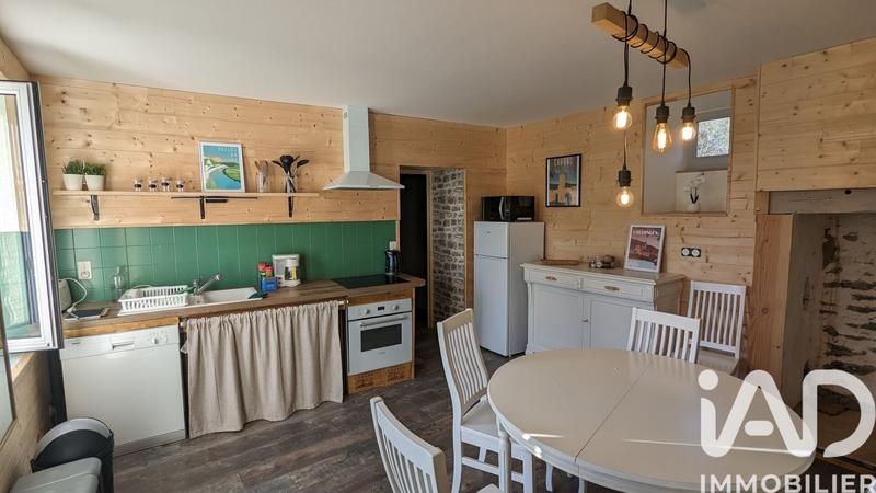 Maison - 97 m² - 5 pièces