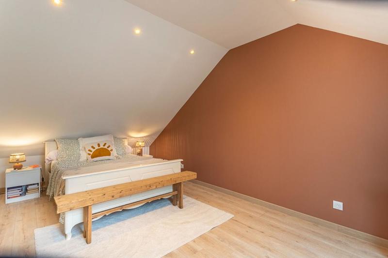 Maison - 99 m² - 5 pièces