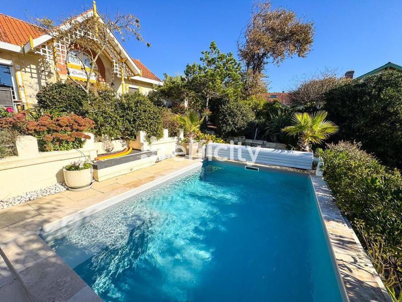 Maison - 130 m² - 5 pièces